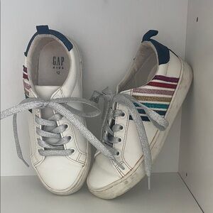 GAP Kids White Sneakers with Multicolor Stripes